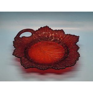 BEAUTIFUL FENTON AMBERINA GLASS LEAF DISH